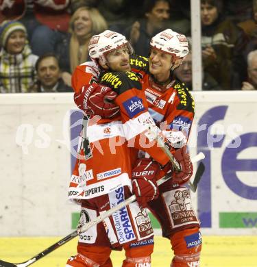 EBEL. Eishockey Bundesliga. KAC gegen EV Vienna Capitals. Jubel SCHNEIDER Andrew, CRAIG Michael (KAC). Klagenfurt, am 10.12.2010.
Foto: Kuess 

---
pressefotos, pressefotografie, kuess, qs, qspictures, sport, bild, bilder, bilddatenbank