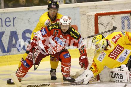 EBEL. Eishockey Bundesliga. KAC gegen EV Vienna Capitals. HAGER Gregor (KAC), CASPARSSON Peter, PENKER Juergen (Vienna). Klagenfurt, am 10.12.2010.
Foto: Kuess 

---
pressefotos, pressefotografie, kuess, qs, qspictures, sport, bild, bilder, bilddatenbank