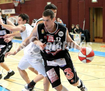 Basketball Bundesliga. Woerthersee Piraten gegen Ece Bulls Kapfenberg.  Heinz Kuegerl  (Kapfenberg). Klagenfurt, 11.12.2010.
Foto:  Kuess

---
pressefotos, pressefotografie, kuess, qs, qspictures, sport, bild, bilder, bilddatenbank