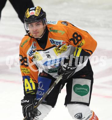 EBEL. Eishockey Bundesliga. EC Rekordfenster VSV gegen  Moser Medical Graz 99ers.  Michael Ouellette (Graz). Villach, am 10.12.2010.
Foto: Kuess 


---
pressefotos, pressefotografie, kuess, qs, qspictures, sport, bild, bilder, bilddatenbank