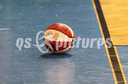 Basketball Bundesliga. Woerthersee Piraten gegen Ece Bulls Kapfenberg.  Feature. Basketball. Klagenfurt, 11.12.2010.
Foto:  Kuess

---
pressefotos, pressefotografie, kuess, qs, qspictures, sport, bild, bilder, bilddatenbank