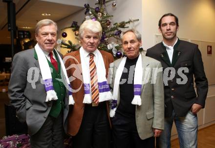 Fussball. SK Austria Kaernten. Legendentreffen.  Hans Buzek, Alois Jagodic, Franz Hasil, Christian Prawda. Klagenfurt, am 16.12.2010.
Foto: Kuess
---
pressefotos, pressefotografie, kuess, qs, qspictures, sport, bild, bilder, bilddatenbank