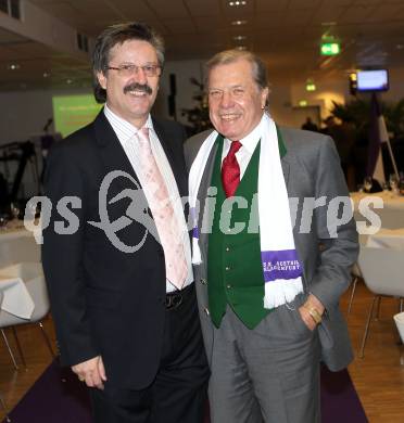 Fussball. SK Austria Kaernten. Legendentreffen. Kurt Widmann, Hans Buzek.  Klagenfurt, am 16.12.2010.
Foto: Kuess
---
pressefotos, pressefotografie, kuess, qs, qspictures, sport, bild, bilder, bilddatenbank