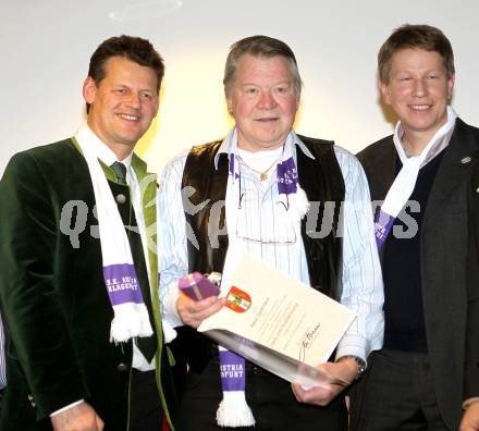 Fussball. SK Austria Kaernten. Legendentreffen. Christian Scheider, Klaus Sackmann, Herbert Taschek. Klagenfurt, am 16.12.2010.
Foto: Kuess
---
pressefotos, pressefotografie, kuess, qs, qspictures, sport, bild, bilder, bilddatenbank