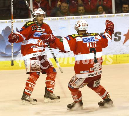 EBEL. Eishockey Bundesliga. KAC gegen VSV. Torjubel Peter Ratchuk, Herbert Ratz (KAC). Klagenfurt, am 21.12.2010.
Foto: Kuess 

---
pressefotos, pressefotografie, kuess, qs, qspictures, sport, bild, bilder, bilddatenbank