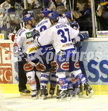 EBEL. Eishockey Bundesliga. KAC gegen VSV. Torjubel VSV. Klagenfurt, am 21.12.2010.
Foto: Kuess 

---
pressefotos, pressefotografie, kuess, qs, qspictures, sport, bild, bilder, bilddatenbank