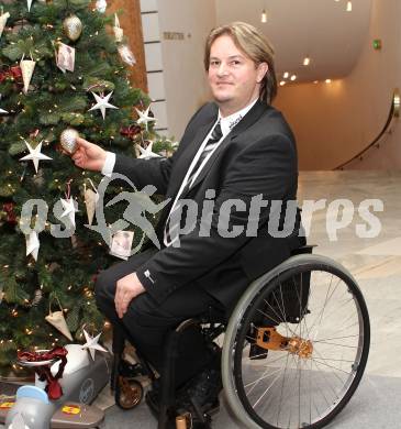 Sportgala. Wahl zum Kaerntner Sportler des Jahres. Behindertensport. Behinderten Sportler des Jahres. Oliver Teuffenbach. Velden, Casineum, am 22.12.2010.
Foto: Kuess
---
pressefotos, pressefotografie, kuess, qs, qspictures, sport, bild, bilder, bilddatenbank