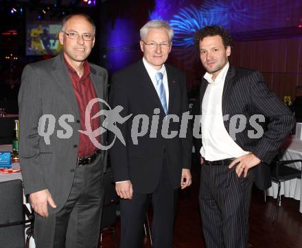 Sportgala. Wahl zum Kaerntner Sportler des Jahres. Raimund Berger, Willibald Liberda, Peter Paco Wrolich. Velden, Casineum, am 22.12.2010.
Foto: Kuess
---
pressefotos, pressefotografie, kuess, qs, qspictures, sport, bild, bilder, bilddatenbank