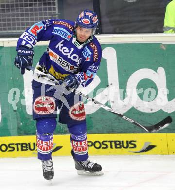 EBEL. Eishockey Bundesliga. EC Pasut VSV gegen HDD TILIA Olimpija Ljubljana. Derek Damon (VSV). Villach, am 26.11.2010.
Foto: Kuess 


---
pressefotos, pressefotografie, kuess, qs, qspictures, sport, bild, bilder, bilddatenbank