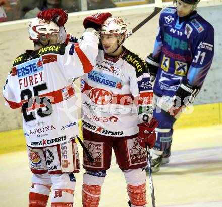 EBEL. Eishockey Bundesliga. EC KAC gegen Alba Volan SAPA Fehervar AV19. Torjubel Kirk Furey, Tyler Spurgeon (KAC). Klagenfurt, am 28.12.2010.
Foto: Kuess 

---
pressefotos, pressefotografie, kuess, qs, qspictures, sport, bild, bilder, bilddatenbank