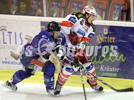 EBEL. Eishockey Bundesliga. EC KAC gegen Alba Volan SAPA Fehervar AV19. David Schuller, (KAC),  VAS Marton  (Alba Volan). Klagenfurt, am 28.12.2010.
Foto: Kuess 

---
pressefotos, pressefotografie, kuess, qs, qspictures, sport, bild, bilder, bilddatenbank