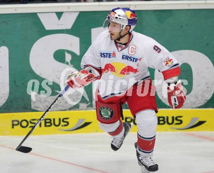 EBEL. Eishockey Bundesliga. EC Rekordfenster VSV gegen Red Bull Salzburg. Thomas Koch (Salzburg). Villach, am 30.12.2010.
Foto: Kuess
---
pressefotos, pressefotografie, kuess, qs, qspictures, sport, bild, bilder, bilddatenbank