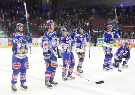 EBEL. Eishockey Bundesliga. EC Rekordfenster VSV gegen Red Bull Salzburg. Jubel (VSV). Villach, am 30.12.2010.
Foto: Kuess
---
pressefotos, pressefotografie, kuess, qs, qspictures, sport, bild, bilder, bilddatenbank