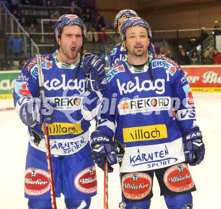 EBEL. Eishockey Bundesliga. EC Rekordfenster VSV gegen Red Bull Salzburg. Nikolas Petrik, Gerhard Unterluggauer (VSV). Villach, am 30.12.2010.
Foto: Kuess
---
pressefotos, pressefotografie, kuess, qs, qspictures, sport, bild, bilder, bilddatenbank