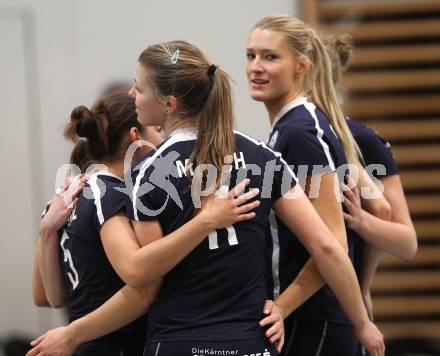 Volleyball Challenge Cup. ATSC Sparkasse Klagenfurt Wildcats gegen Igtisadchi Baku. Jubel (Wildcats). Klagenfurt, am 15.12.2010.
Foto: Kuess
---
pressefotos, pressefotografie, kuess, qs, qspictures, sport, bild, bilder, bilddatenbank