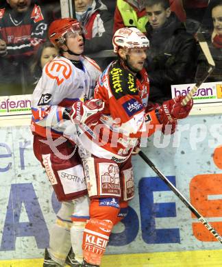 EBEL. Eishockey Bundesliga. EC KAC gegen HK Acroni Jesenice. KIRISITS Johannes (KAC), JEGLIC Ziga (Jesenice). Klagenfurt, am 2.1.2011.
Foto: Kuess 

---
pressefotos, pressefotografie, kuess, qs, qspictures, sport, bild, bilder, bilddatenbank