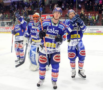 EBEL. Eishockey Bundesliga. EC Rekordfenster VSV gegen KHL Medvescak Zagreb. Jubel VSV. Villach, am 2.1.2011.
Foto: Kuess

---
pressefotos, pressefotografie, kuess, qs, qspictures, sport, bild, bilder, bilddatenbank