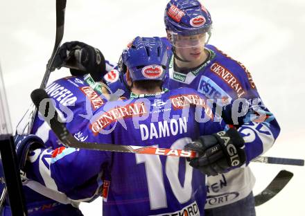 EBEL. Eishockey Bundesliga. EC Rekordfenster VSV gegen KHL Medvescak Zagreb. Torjubel VSV. Villach, am 2.1.2011.
Foto: Kuess

---
pressefotos, pressefotografie, kuess, qs, qspictures, sport, bild, bilder, bilddatenbank