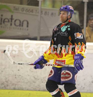 Eishockey Carinthian Hockey League. CHL. EC Tarco Woelfe gegen EC SV Spittal. Guenther Lanzinger (Spittal). Klagenfurt, am 5.1.2011.
Foto: Kuess
---
pressefotos, pressefotografie, kuess, qs, qspictures, sport, bild, bilder, bilddatenbank