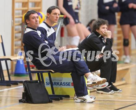 Volleyball MEL. ATSC Wildcats gegen VK Modranska Prostejov. Trainer Helmut Voggenberger, Co-Trainer Luca Tarantini (Wildcats). Klagenfurt, 7.1.2011.
Foto: Kuess
---
pressefotos, pressefotografie, kuess, qs, qspictures, sport, bild, bilder, bilddatenbank