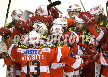 EBEL. Eishockey Bundesliga. EC KAC gegen HK Acroni Jesenice. Jubel KAC. Klagenfurt, am 9.1.2011.
Foto: Kuess 

---
pressefotos, pressefotografie, kuess, qs, qspictures, sport, bild, bilder, bilddatenbank