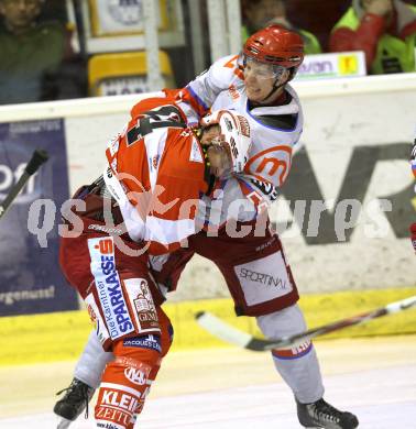 EBEL. Eishockey Bundesliga. EC KAC gegen HK Acroni Jesenice. Andrew Schneider, (KAC), Robert Sabolic (Jesenice). Klagenfurt, am 9.1.2011.
Foto: Kuess 

---
pressefotos, pressefotografie, kuess, qs, qspictures, sport, bild, bilder, bilddatenbank