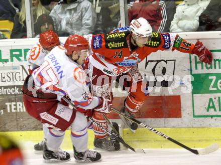 EBEL. Eishockey Bundesliga. EC KAC gegen HK Acroni Jesenice. Johannes Reichel, (KAC), Matevz Erman (Jesenice). Klagenfurt, am 9.1.2011.
Foto: Kuess 

---
pressefotos, pressefotografie, kuess, qs, qspictures, sport, bild, bilder, bilddatenbank