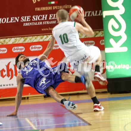 Basketball Bundesliga. Woerthersee Piraten gegen Oberwart Gunners.  Gunther Zajic (Piraten),  Hannes Ochsenhofer (Oberwart). Klagenfurt, 9.1.2011.
Foto:  Kuess

---
pressefotos, pressefotografie, kuess, qs, qspictures, sport, bild, bilder, bilddatenbank