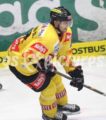 EBEL. Eishockey Bundesliga. EC Rekordfenster VSV gegen Vienna Capitals. David Rodman (Vienna). Villach, am 4.1.2011.
Foto: Kuess

---
pressefotos, pressefotografie, kuess, qs, qspictures, sport, bild, bilder, bilddatenbank