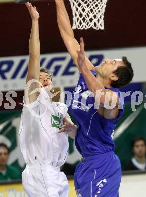 Basketball Bundesliga. Woerthersee Piraten gegen Oberwart Gunners.  Christian Erschen (Piraten),  Bernd Volcic (Oberwart). Klagenfurt, 9.1.2011.
Foto:  Kuess

---
pressefotos, pressefotografie, kuess, qs, qspictures, sport, bild, bilder, bilddatenbank