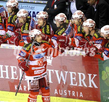 EBEL. Eishockey Bundesliga. EC KAC gegen HK Acroni Jesenice. Jubel Dieter Kalt (KAC). Klagenfurt, am 9.1.2011.
Foto: Kuess 

---
pressefotos, pressefotografie, kuess, qs, qspictures, sport, bild, bilder, bilddatenbank