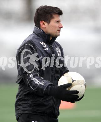 Fussball. WAC/St.Andrae. Trainingsbeginn.  Kreuz Markus. St. Andrae, 10.1.2011.
Foto: Kuess
---
pressefotos, pressefotografie, kuess, qs, qspictures, sport, bild, bilder, bilddatenbank