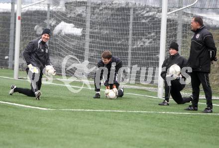 Fussball. WAC/St.Andrae. Trainingsbeginn.  Takats Stefan, Friesacher Max, Dobnik Christian, Obex Christof. St. Andrae, 10.1.2011.
Foto: Kuess
---
pressefotos, pressefotografie, kuess, qs, qspictures, sport, bild, bilder, bilddatenbank