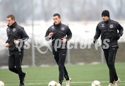 Fussball. WAC/St.Andrae. Trainingsbeginn.  Oberlaender Daniel, Gotal Sandro, Jovanovic Nenad. St. Andrae, 10.1.2011.
Foto: Kuess
---
pressefotos, pressefotografie, kuess, qs, qspictures, sport, bild, bilder, bilddatenbank