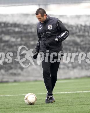 Fussball. WAC/St.Andrae. Trainingsbeginn. Jochum Hannes.  St. Andrae, 10.1.2011.
Foto: Kuess
---
pressefotos, pressefotografie, kuess, qs, qspictures, sport, bild, bilder, bilddatenbank