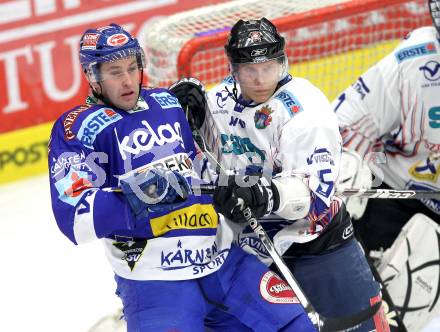 EBEL. Eishockey Bundesliga. EC Rekordfenster VSV gegen SAPA Fehervar AV19. Tomaz Razingar, (VSV), Attila Orban (Alba Volan). Villach, am 14.1.2011.
Foto: Kuess

---
pressefotos, pressefotografie, kuess, qs, qspictures, sport, bild, bilder, bilddatenbank