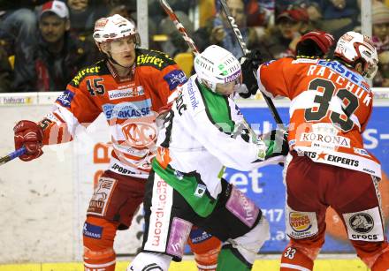 EBEL. Eishockey Bundesliga. EC KAC gegen HDD TILIA Olimpija Ljubljana. David Schuller, Peter Ratchuk, (KAC), Golicic Bostjan  (Laibach). Klagenfurt, am 16.1.2011.
Foto: Kuess 

---
pressefotos, pressefotografie, kuess, qs, qspictures, sport, bild, bilder, bilddatenbank