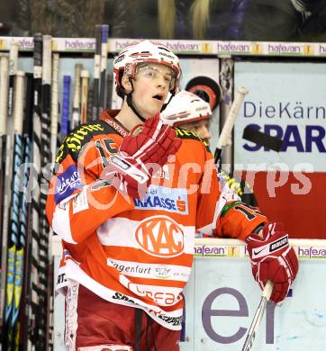 EBEL. Eishockey Bundesliga. EC KAC gegen HDD TILIA Olimpija Ljubljana. Schellander Paul (KAC). Klagenfurt, am 16.1.2011.
Foto: Kuess 

---
pressefotos, pressefotografie, kuess, qs, qspictures, sport, bild, bilder, bilddatenbank