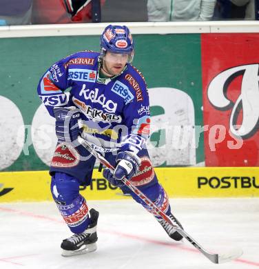 EBEL. Eishockey Bundesliga. EC VSV gegen  SAPA Fehervar AV19. Mitchell Kevin (VSV). Villach, am 14.1.2011.
Foto: Kuess
---
pressefotos, pressefotografie, kuess, qs, qspictures, sport, bild, bilder, bilddatenbank