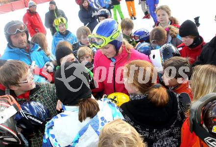 Schi Alpin. Ski Weltcup. Lindsey Vonn (USA). Fans. Innerkrems, am 14.1.2011.
Foto: Kuess

---
pressefotos, pressefotografie, kuess, qs, qspictures, sport, bild, bilder, bilddatenbank