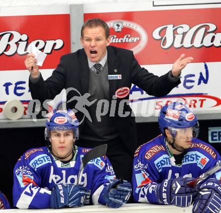 EBEL. Eishockey Bundesliga. EC  VSV gegen EC Red Bull Salzburg.  Trainer Johan Stroemwall (VSV). Villach, am 21.1.2011.
Foto: Kuess 


---
pressefotos, pressefotografie, kuess, qs, qspictures, sport, bild, bilder, bilddatenbank