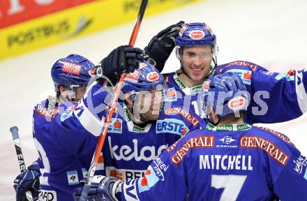 EBEL. Eishockey Bundesliga. EC  VSV gegen EC Red Bull Salzburg.  Torjubel VSV. Villach, am 21.1.2011.
Foto: Kuess 


---
pressefotos, pressefotografie, kuess, qs, qspictures, sport, bild, bilder, bilddatenbank