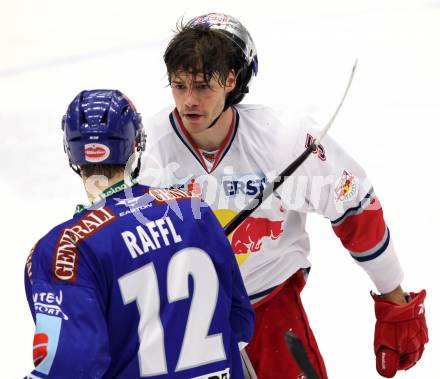 EBEL. Eishockey Bundesliga. EC  VSV gegen EC Red Bull Salzburg.  Rauferei Michael Raffl, (VSV), Thomas Raffl (Salzburg). Villach, am 21.1.2011.
Foto: Kuess 


---
pressefotos, pressefotografie, kuess, qs, qspictures, sport, bild, bilder, bilddatenbank