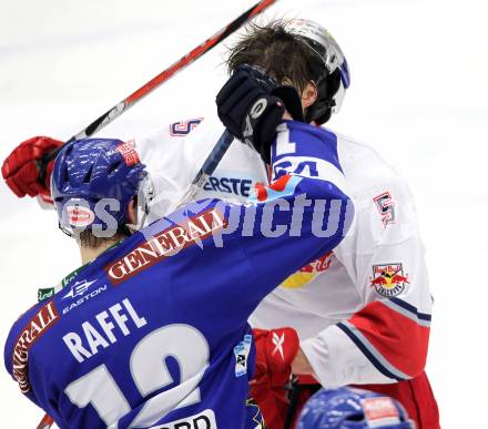 EBEL. Eishockey Bundesliga. EC  VSV gegen EC Red Bull Salzburg.  Rauferei Michael Raffl, (VSV), Thomas Raffl (Salzburg). Villach, am 21.1.2011.
Foto: Kuess 


---
pressefotos, pressefotografie, kuess, qs, qspictures, sport, bild, bilder, bilddatenbank