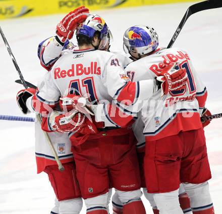 EBEL. Eishockey Bundesliga. EC  VSV gegen EC Red Bull Salzburg.  Torjubel Salzburg. Villach, am 21.1.2011.
Foto: Kuess 


---
pressefotos, pressefotografie, kuess, qs, qspictures, sport, bild, bilder, bilddatenbank