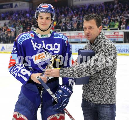 EBEL. Eishockey Bundesliga. EC  VSV gegen EC Red Bull Salzburg.  Youngstar Stefan Bacher, Gerhard Oberrauner  (VSV). Villach, am 21.1.2011.
Foto: Kuess 


---
pressefotos, pressefotografie, kuess, qs, qspictures, sport, bild, bilder, bilddatenbank