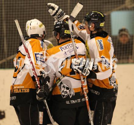 Eishockey CHL. Carinthian Hockey League. USC Velden gegen VST Adler Wild Voelkermarkt. Torjubel (Velden). Velden, am 22.1.2011.
Foto: Kuess
---
pressefotos, pressefotografie, kuess, qs, qspictures, sport, bild, bilder, bilddatenbank