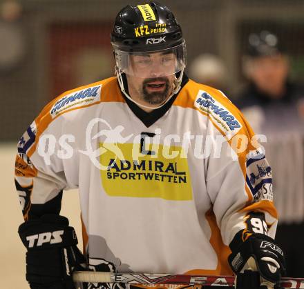 Eishockey CHL. Carinthian Hockey League. USC Velden gegen VST Adler Wild Voelkermarkt. Thomas Steinwender (Velden). Velden, am 22.1.2011.
Foto: Kuess
---
pressefotos, pressefotografie, kuess, qs, qspictures, sport, bild, bilder, bilddatenbank