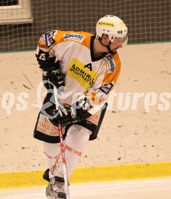 Eishockey CHL. Carinthian Hockey League. USC Velden gegen VST Adler Wild Voelkermarkt. Josef Sulzbacher (Velden). Velden, am 22.1.2011.
Foto: Kuess
---
pressefotos, pressefotografie, kuess, qs, qspictures, sport, bild, bilder, bilddatenbank