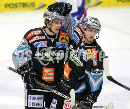 EBEL. Eishockey Bundesliga. EC  VSV gegen EHC LIWEST Linz.  Torjubel Martin Grabher Meier, Daniel Oberkofler (Linz). Villach, am 23.1.2011.
Foto: Kuess 


---
pressefotos, pressefotografie, kuess, qs, qspictures, sport, bild, bilder, bilddatenbank